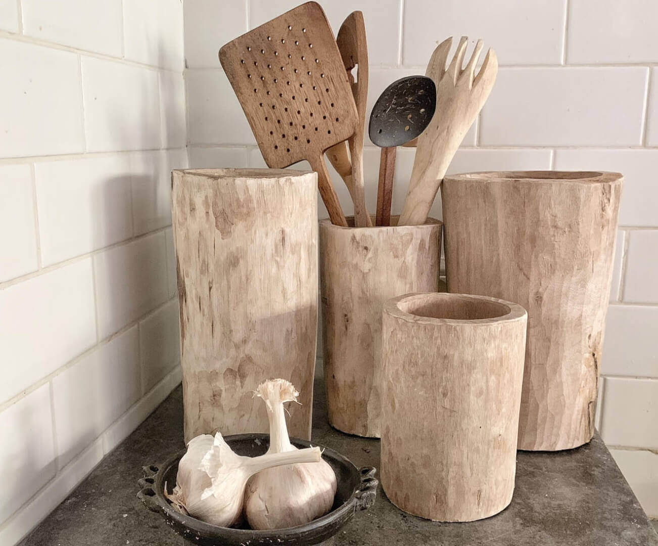 כלי בישול של בייסיק סטודיו