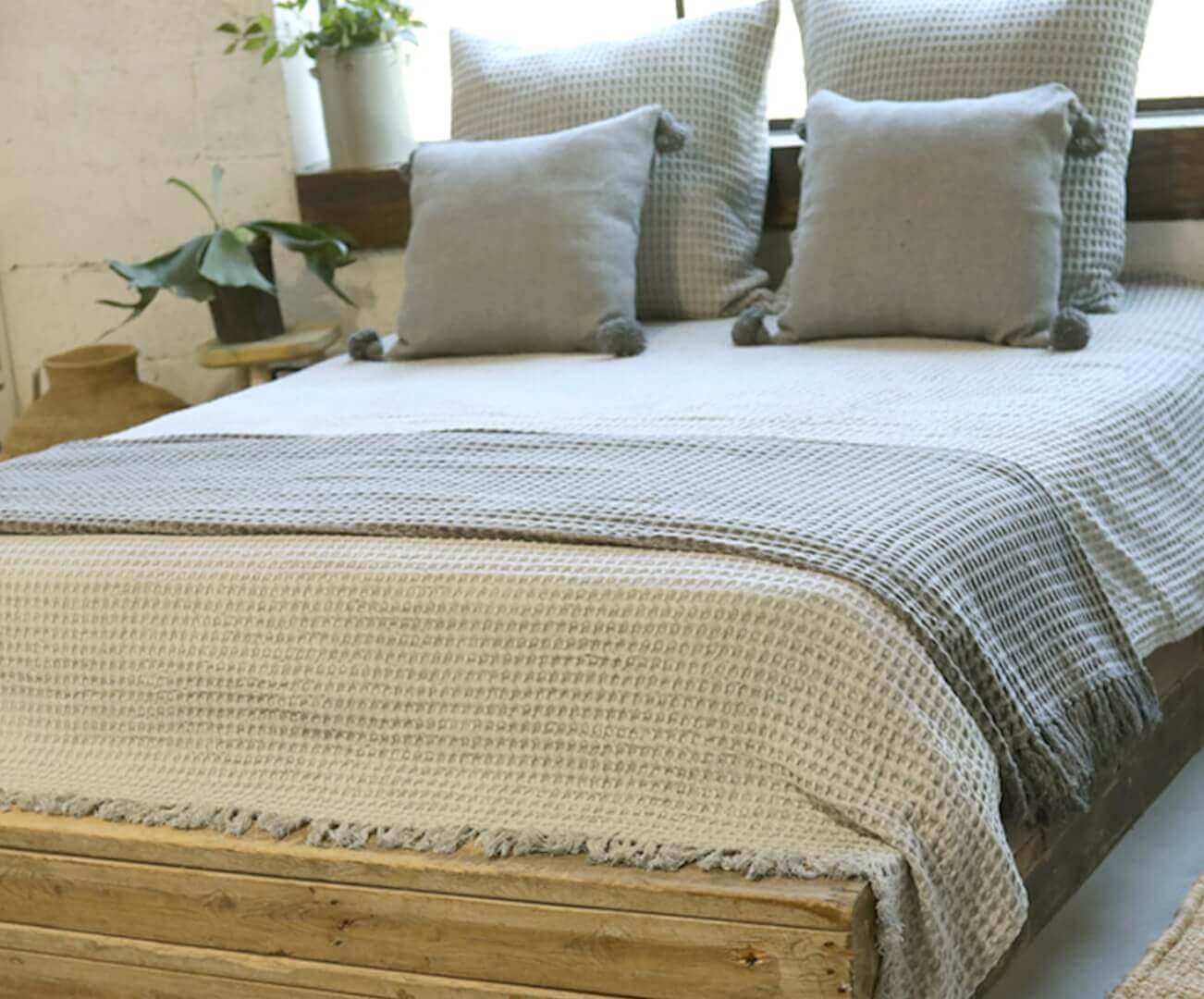 בחירת כיסויים למיטה